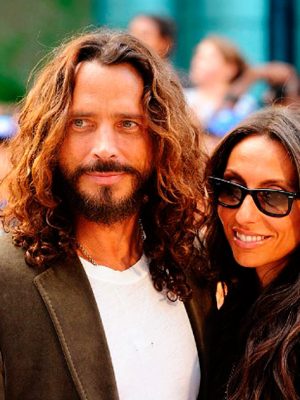 chris-cornell-vicky-full