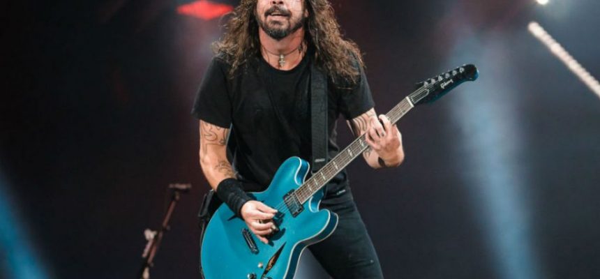 dave-grohl-voice-damaged-920x584