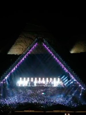 red-hot-chili-peppers-piramide-destaque