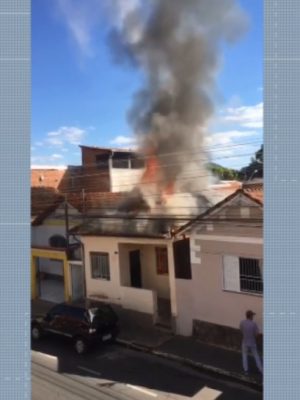 incendio-casa-acamada